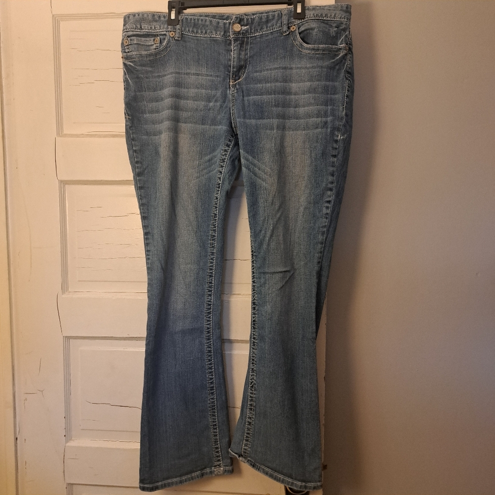 Maruices Original Womens Jeans 20 Long